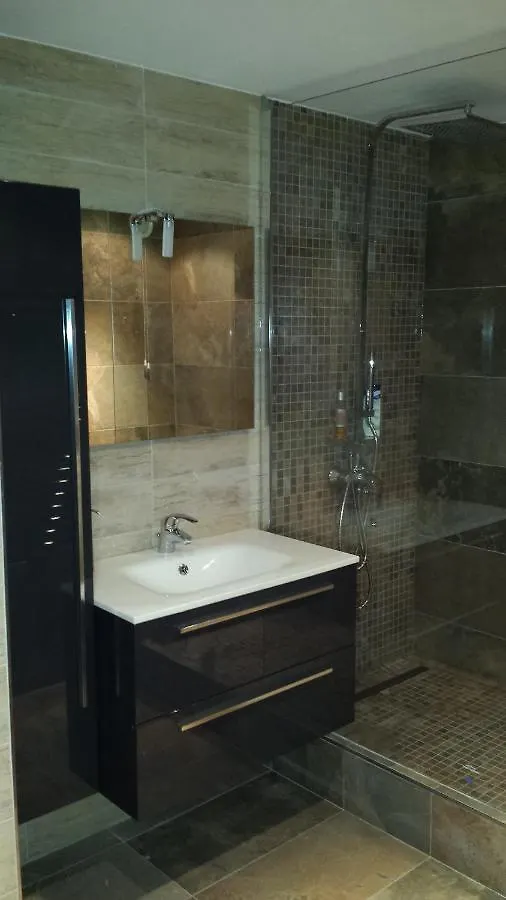 Tres Bel Appartement Vue Mer A Nice France